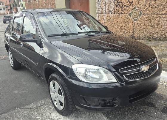 CHEVROLET PRISMA 1.4 MPFI LT 8V FLEX 4P MANUAL CHEVROLET PRISMA 1.4 MPFI LT 8V FLEX 4P MANUAL